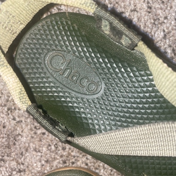 Chaco Green and Black Sandals - Picture 3 of 4